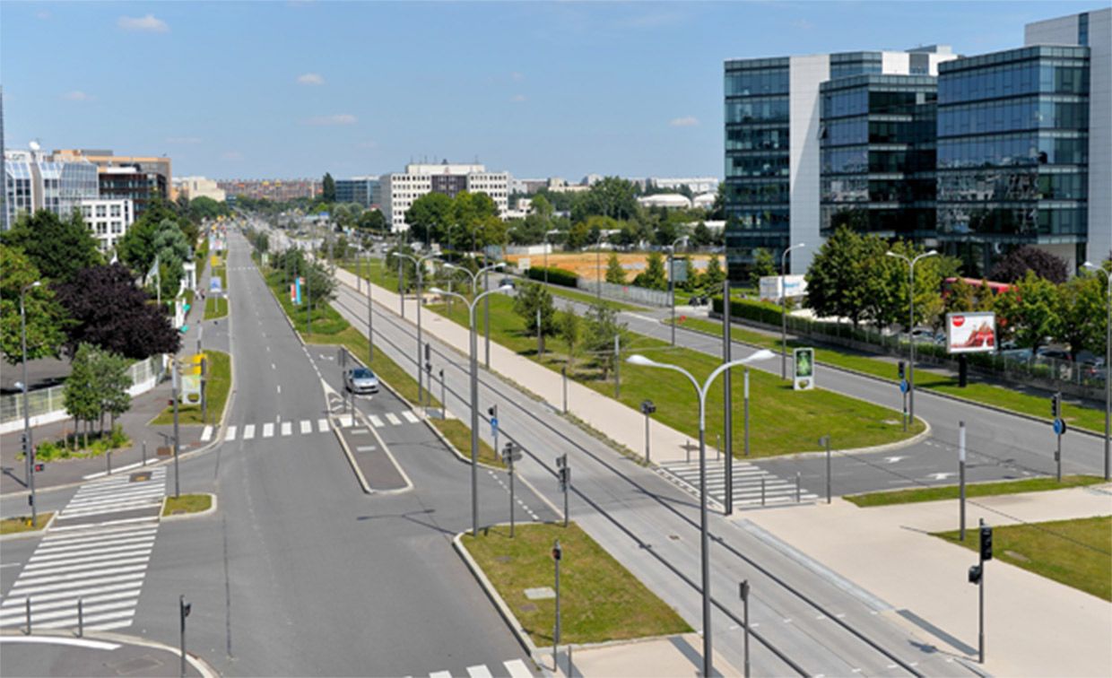 photo avenue avec ligne tramway